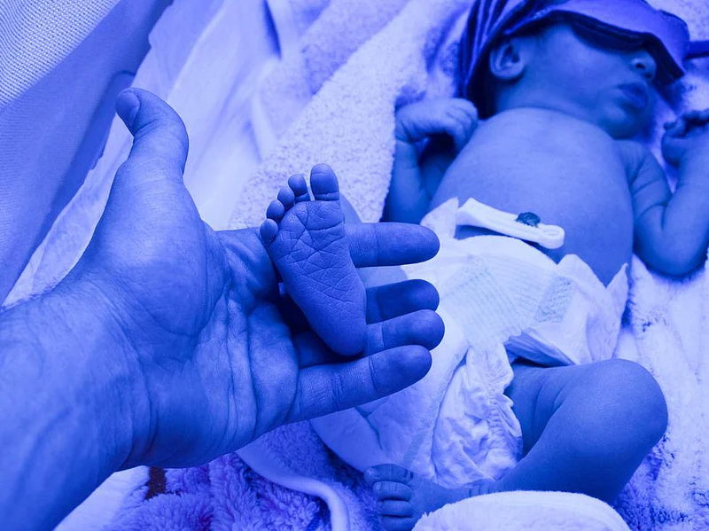 Dads of `Preemie` Babies Can Be Hit by Depression