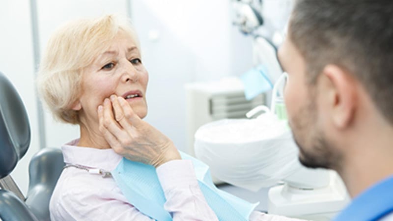 Missing Teeth, Higher Odds for Dementia?