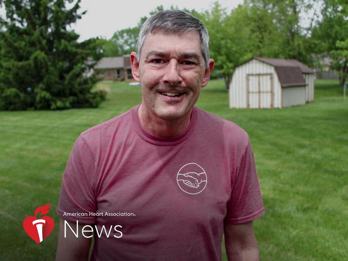  Never Late for Work, His Worried Sister Found Him at Home Having a Stroke