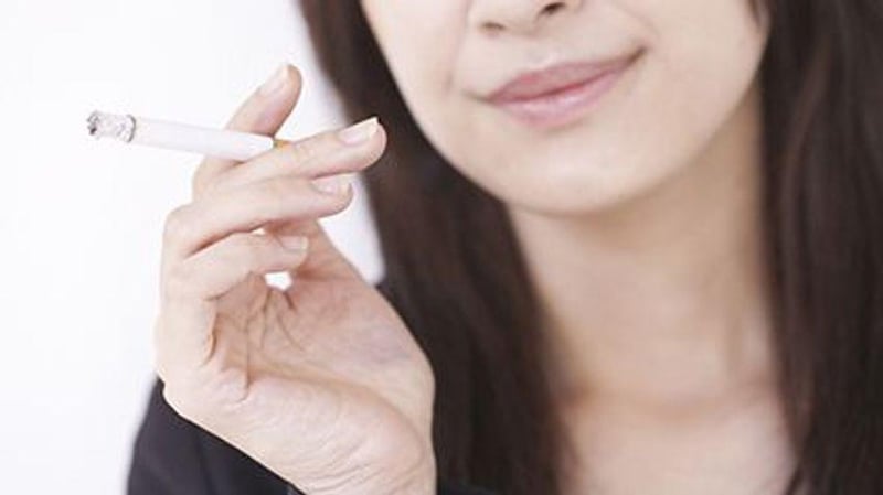 Women May Find It Tougher to Quit Smoking Than Men