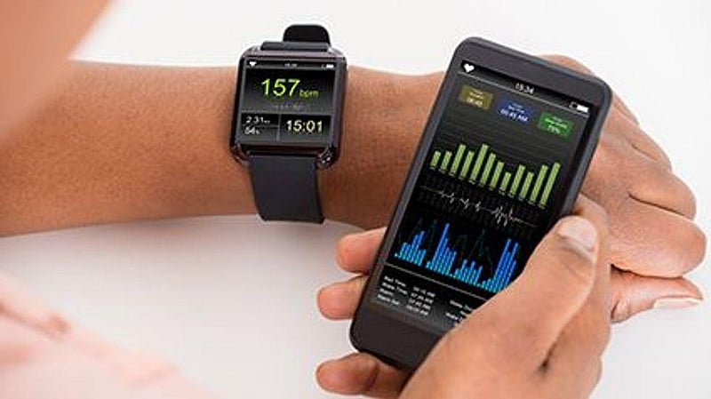 News Picture: SmartWatches Detect Viral Infection Before Symptoms Surface in Study