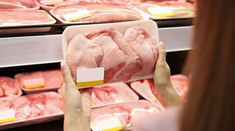 News Picture: Most Supermarket Chicken Laced With White Fat: Report