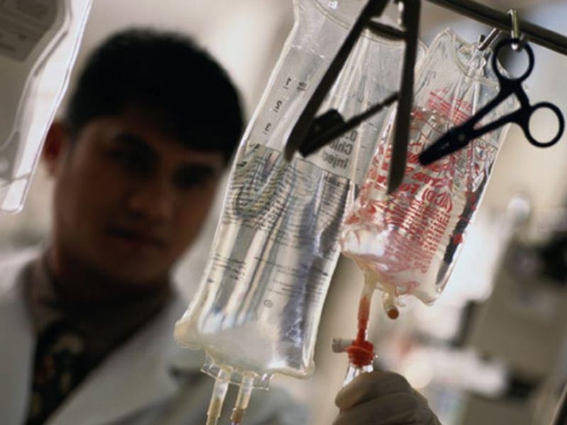 Saline IV Drip Just as Good as Pricier Options in Hospital ICUs: Study