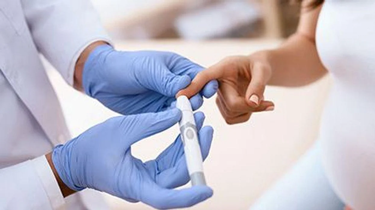finger blood test