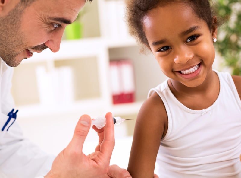 Imagen de noticia: Incluso durante Omicron, la vacuna de Pfizer redujo las hospitalizaciones de niños de 5 a 11 años