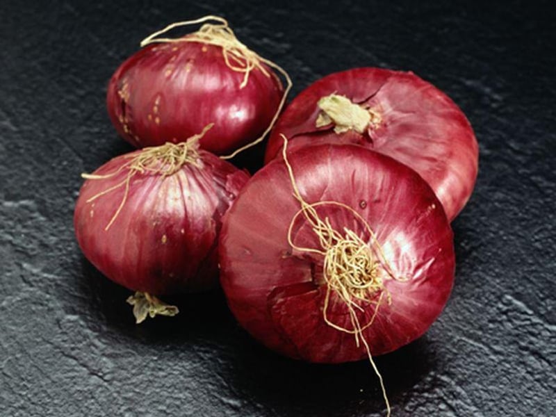 Salmonella Outbreak in 37 States Linked to Onions
