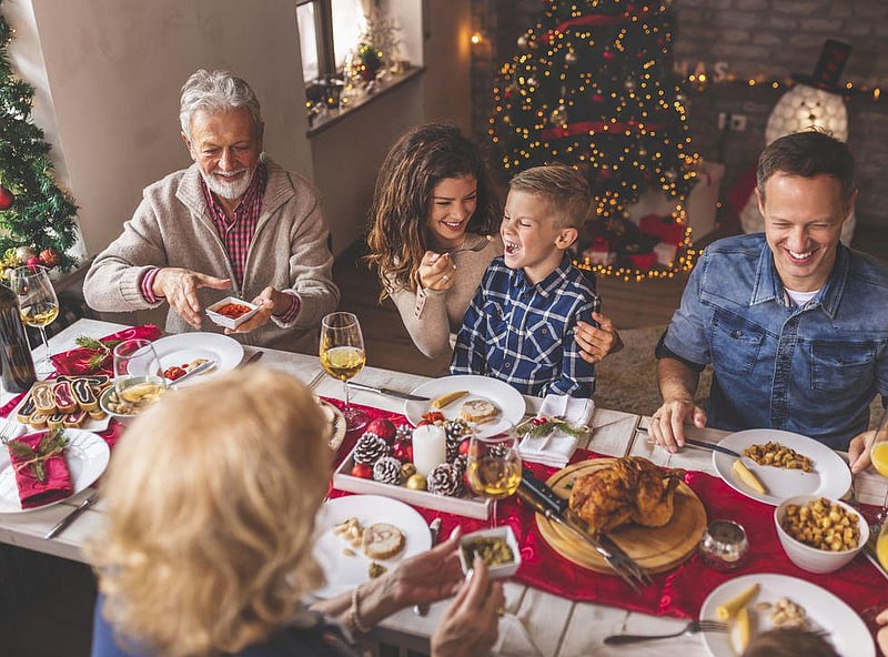 News Picture: Don't Let Heartburn Ruin Your Holiday Feast