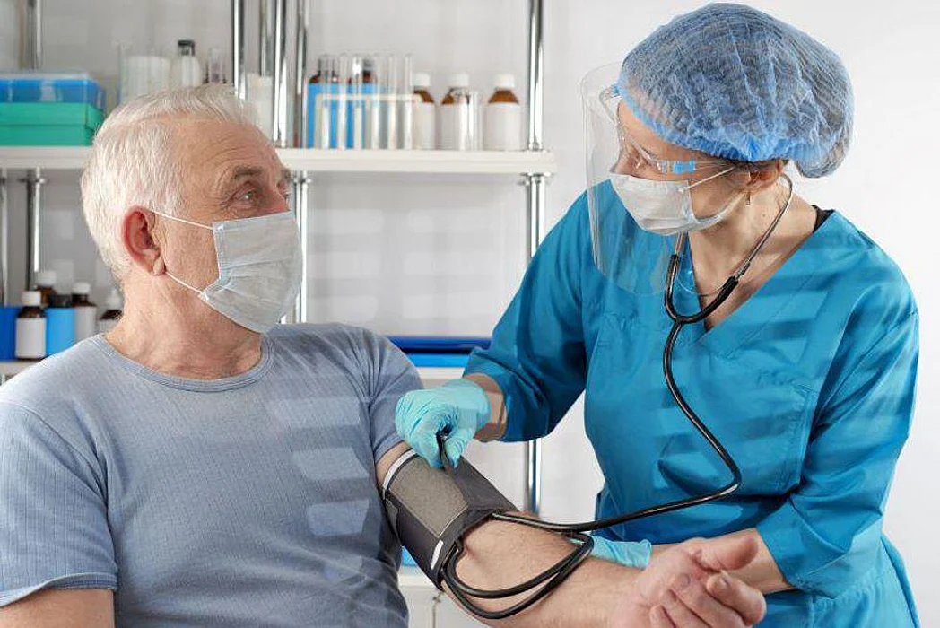 emergency patient doctor