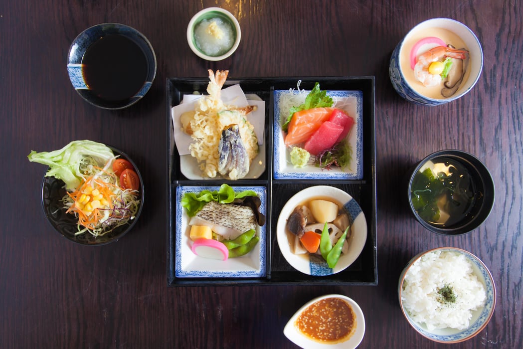 Japaneses food set