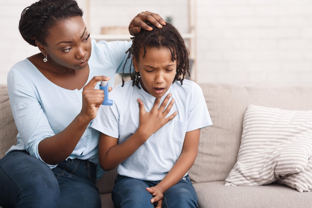 Los antibióticos de las cesáreas no se vinculan con el asma en la niñez