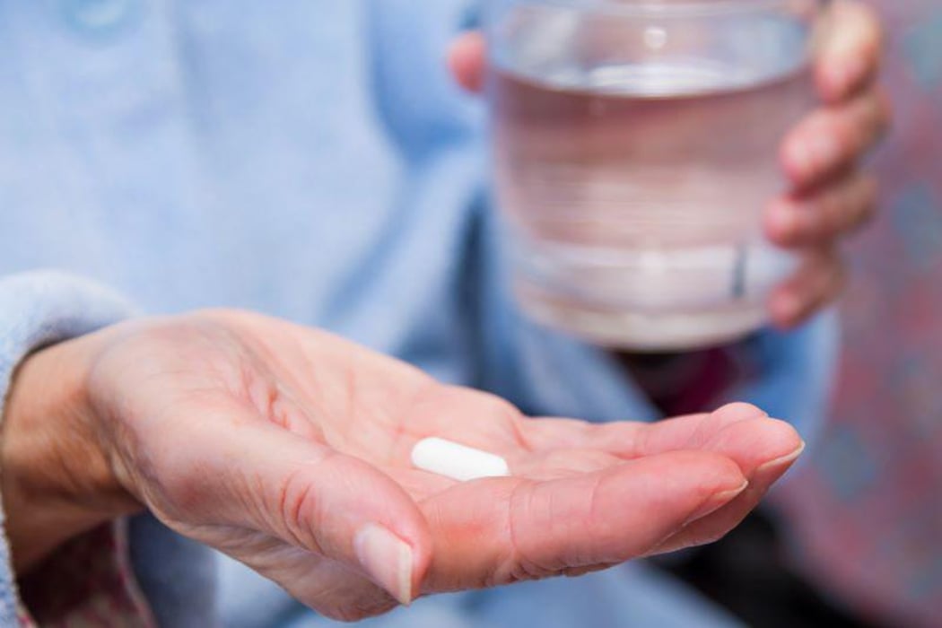 pill medication antibiotic