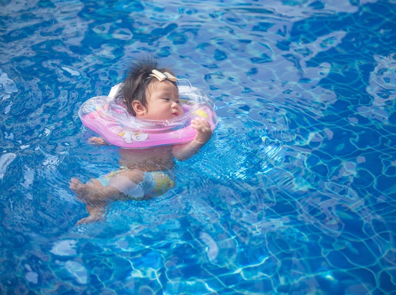 News Picture: Pool Neck Floats a Danger to Babies, FDA Warns