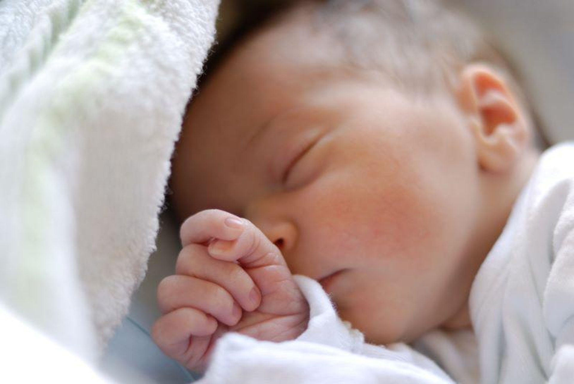 News Picture: Should All U.S. Newborns Undergo Genomic Testing?