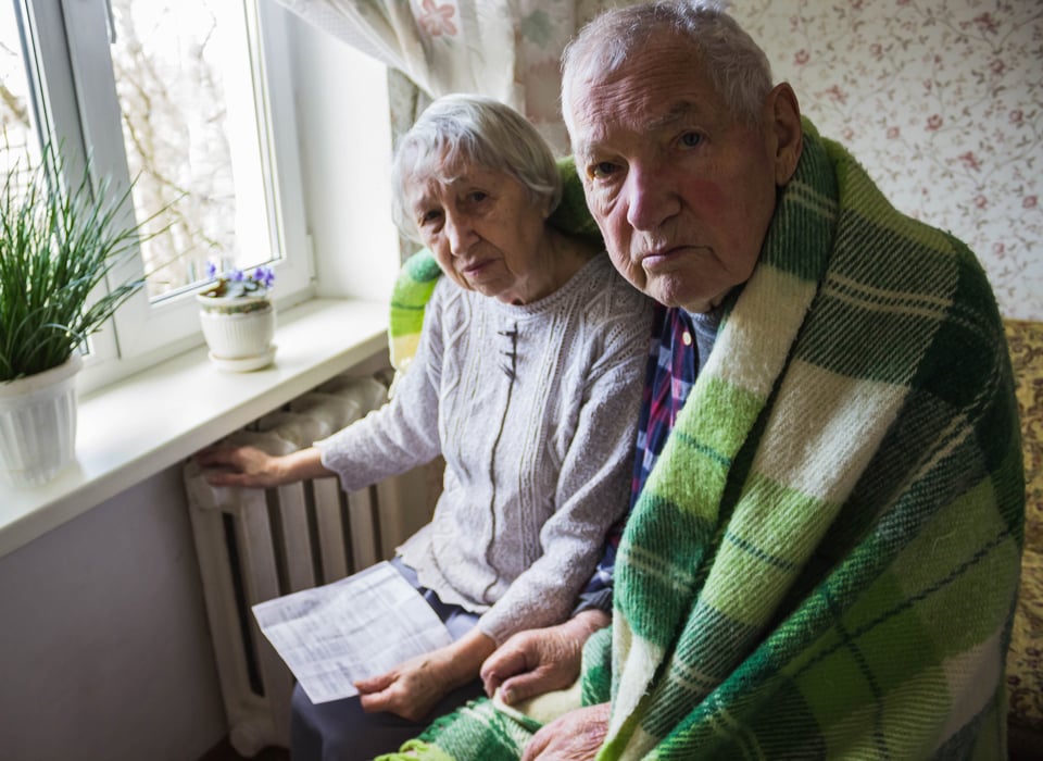 aging elderly poverty
