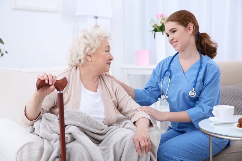 Dental Issues Plague America's Nursing Home Residents
