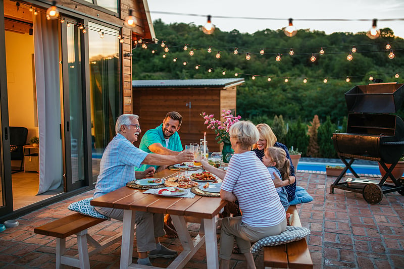 Summer Backyard Feasts Don't Have to be Unhealthy