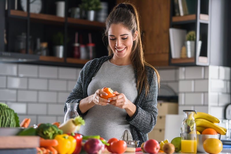 Low-Fiber Diet During Pregnancy May Harm Baby`s Brain