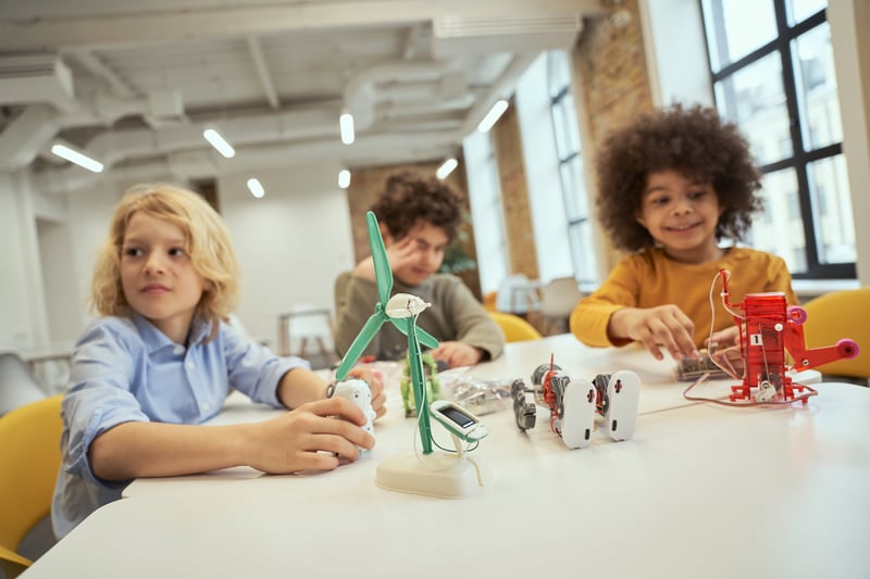 Boosting Their Creativity Helps Kids Face Life's Challenges, Study Finds
