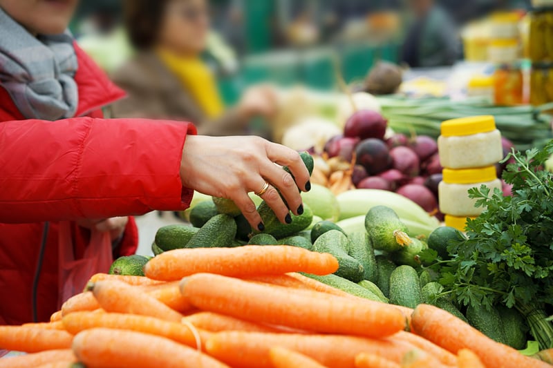 Healthy Eating Doesn`t Have to Be Expensive. An Expert Offers Tips